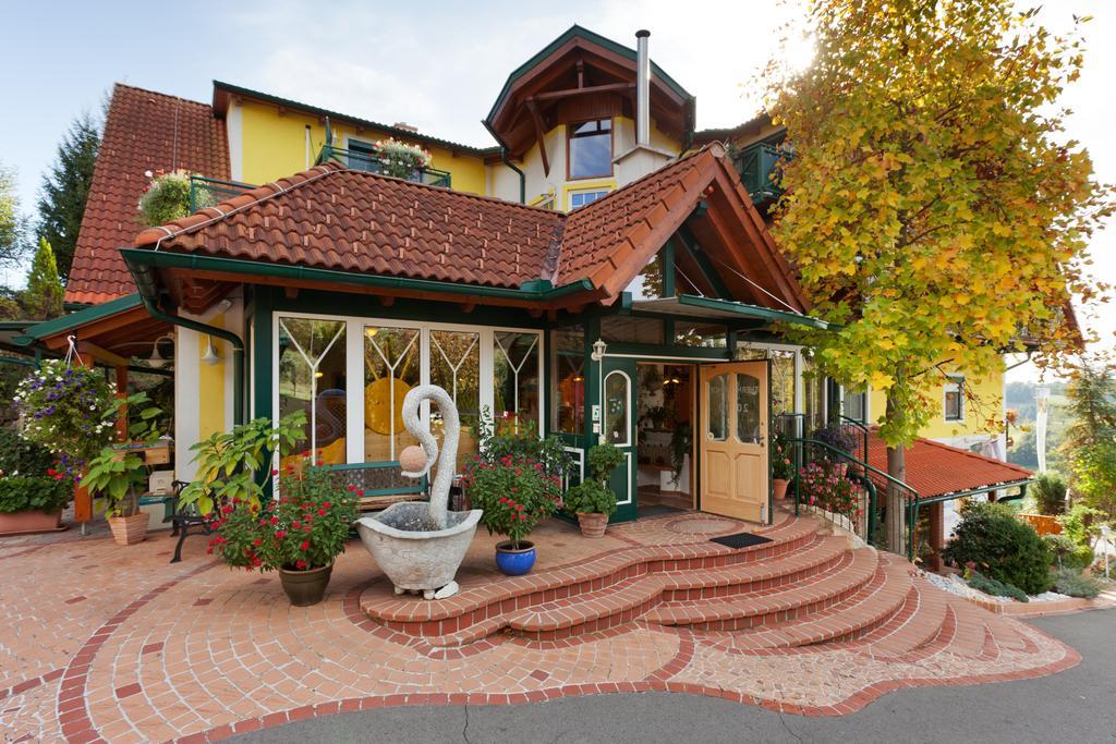 Thermenhof Puchasplus Loipersdorf Еннерсдорф Экстерьер фото