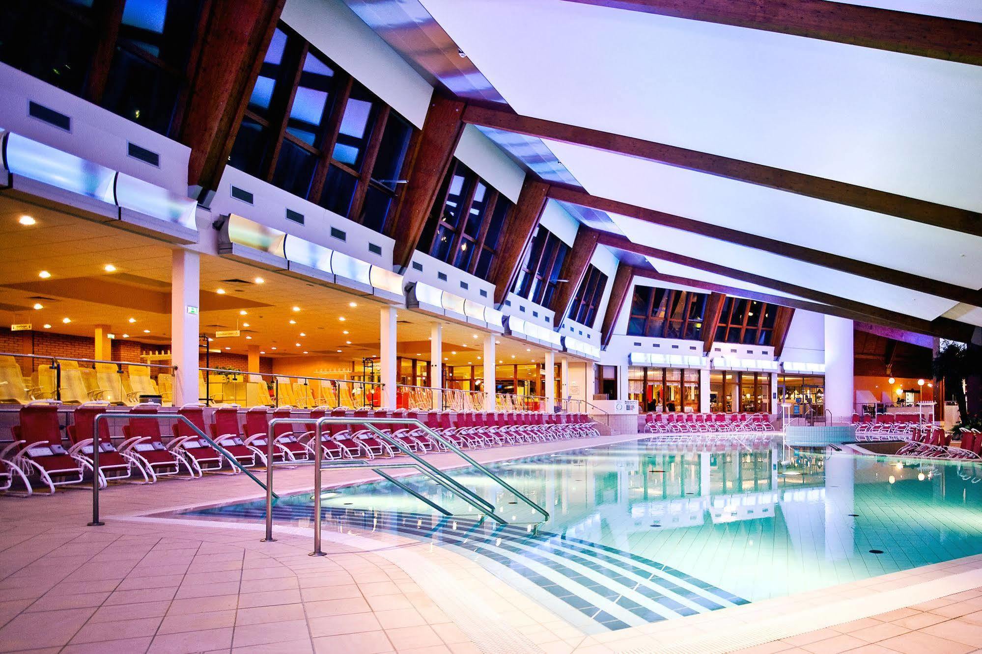 Thermenhof Puchasplus Loipersdorf Еннерсдорф Экстерьер фото